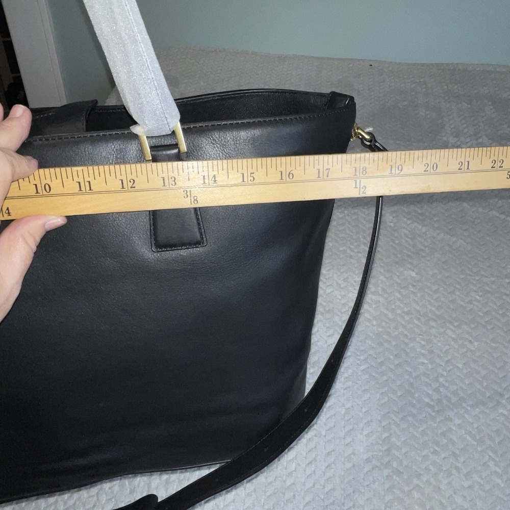 Cole Haan handbag new large Adjustable Strap Gold Trim - Picture 12 of 15